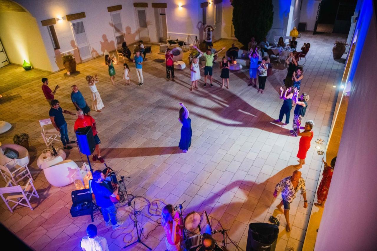Masseria Tenuta Flora Maria Bauernhof *